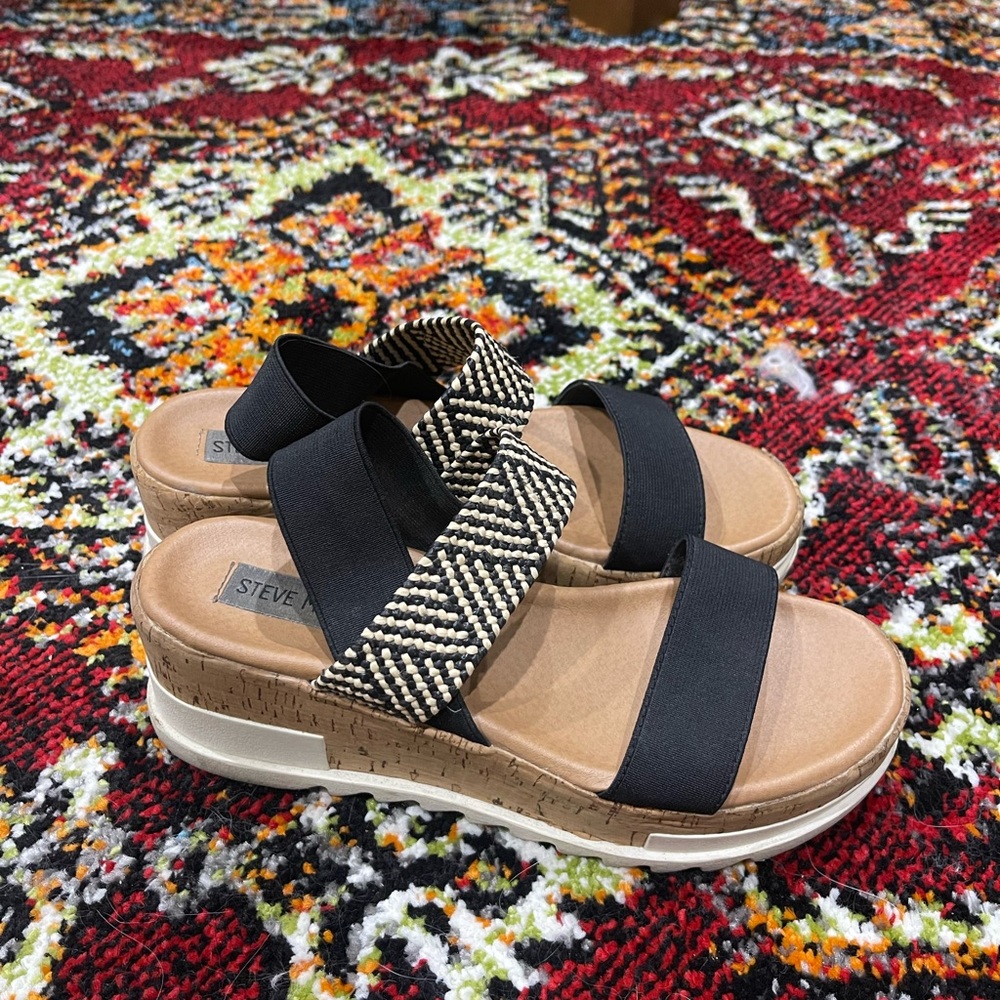 Steve Madden Platform Sandals